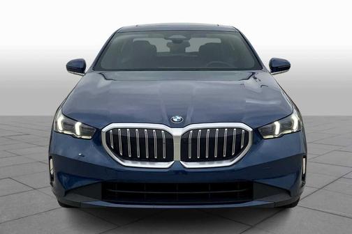 2024 BMW 530 i