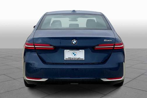 2024 BMW 530 i