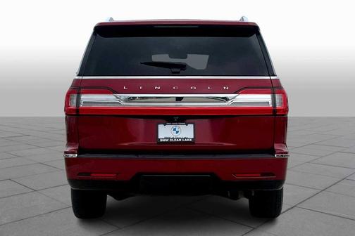 2018 Lincoln Navigator Premiere