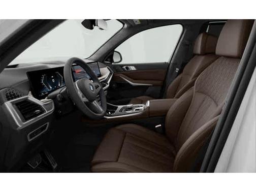2026 BMW X7 M60i