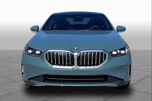 Green Metallic 2026 BMW 530 i