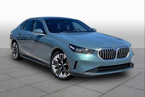 Green Metallic 2026 BMW 530 i