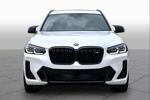 Mineral White Metallic 2024 BMW X3 M40i