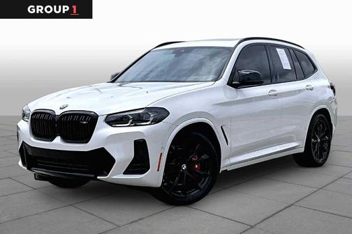 Mineral White Metallic 2024 BMW X3 M40i