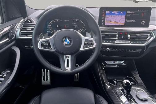 Mineral White Metallic 2024 BMW X3 M40i