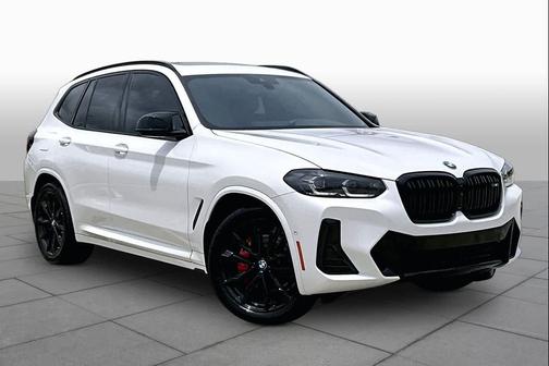 Mineral White Metallic 2024 BMW X3 M40i