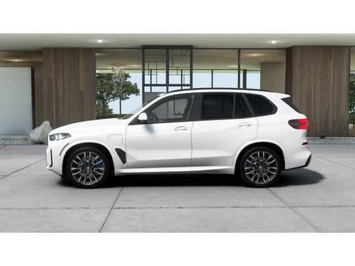 White 2026 BMW X5 PHEV xDrive50e