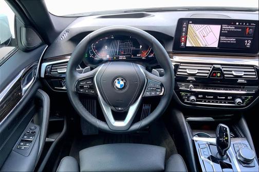 Alpine White 2023 BMW 530 i