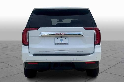 2022 GMC Yukon SLT