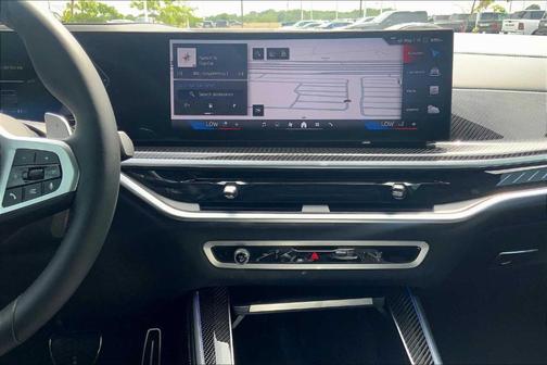 2025 BMW X5 M60i
