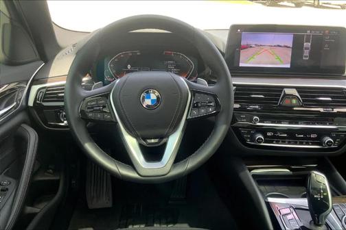 2022 BMW 530 i xDrive