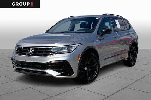 2024 Volkswagen Tiguan 2.0T SE R-Line Black