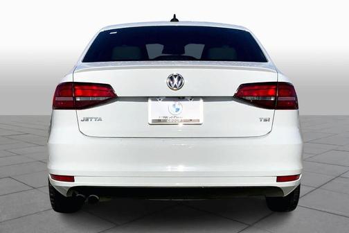 2016 Volkswagen Jetta 1.8T Sport
