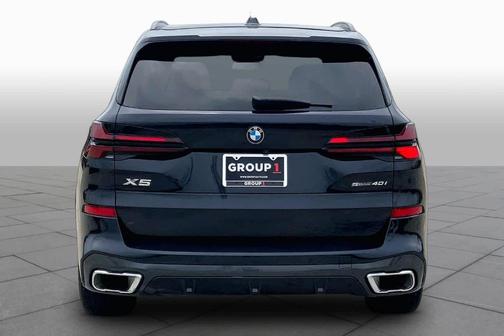 Carbon Black Metallic 2024 BMW X5 sDrive40i