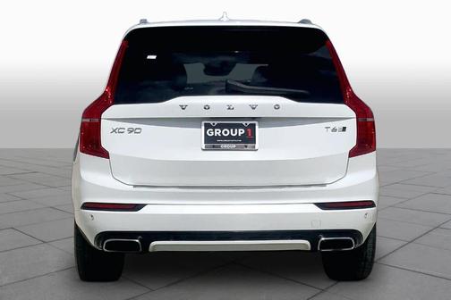 Crystal White Pearl Metallic 2019 Volvo XC90 T6 R-Design