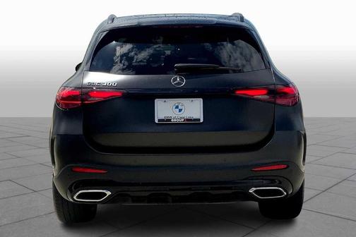 2024 Mercedes-Benz GLC 300 Base