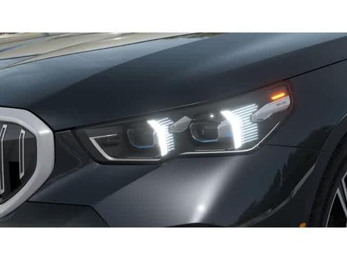 Gray 2027 BMW 530 i