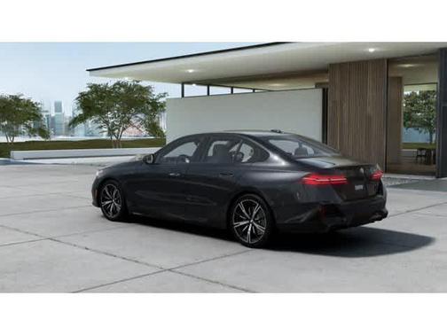 Gray 2027 BMW 530 i