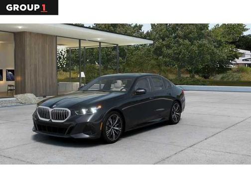 Gray 2027 BMW 530 i