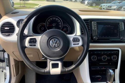 2019 Volkswagen Beetle 2.0T SE