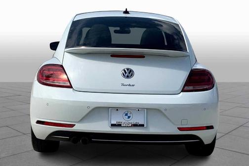 2019 Volkswagen Beetle 2.0T SE