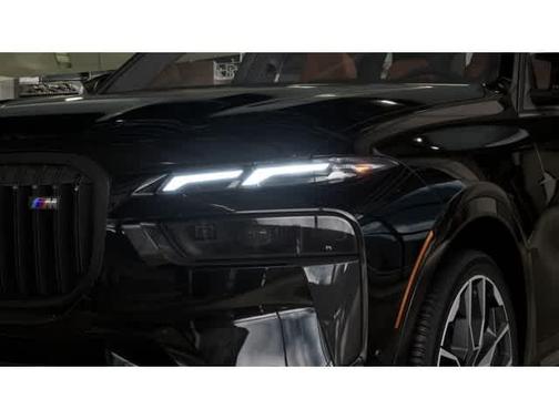 2026 BMW X7 M60i