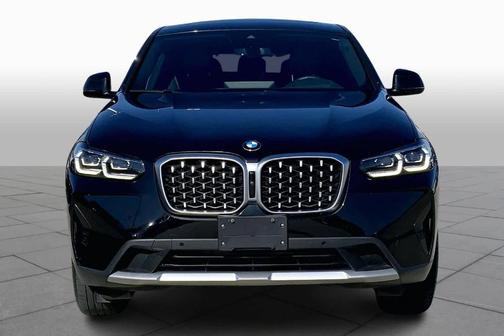 2023 BMW X4 xDrive30i