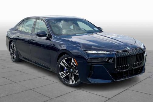 2025 BMW 760 760i xDrive
