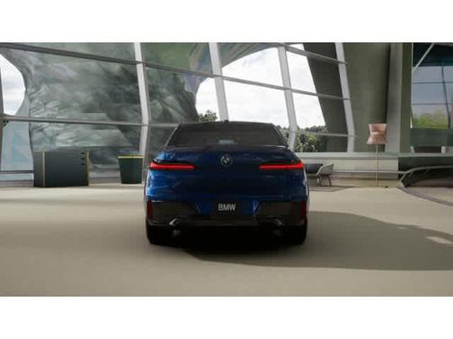 2025 BMW 760 760i xDrive