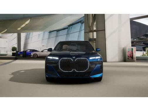 2025 BMW 760 760i xDrive