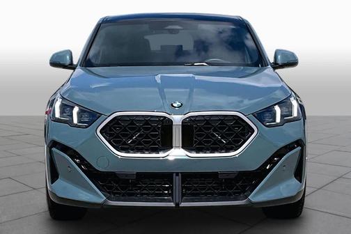 Green Metallic 2025 BMW X2 xDrive28i