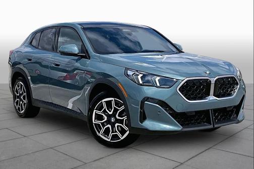 Green Metallic 2025 BMW X2 xDrive28i