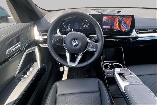 Green Metallic 2025 BMW X2 xDrive28i