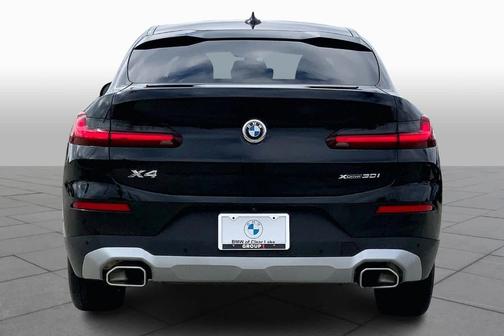 2024 BMW X4 xDrive30i