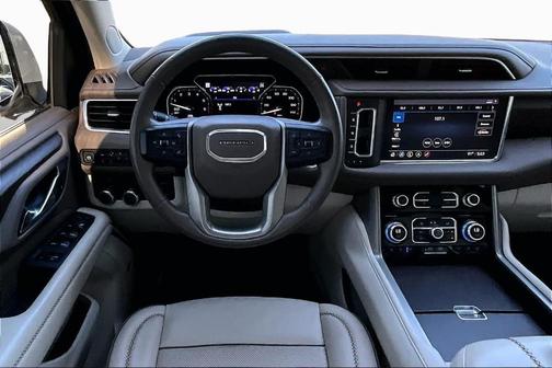 White Frost Tri-Coat 2021 GMC Yukon Denali