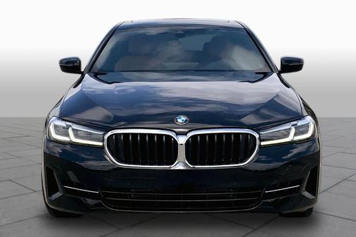 Jet Black 2023 BMW 530 i
