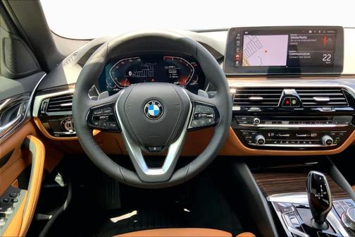 Jet Black 2023 BMW 530 i
