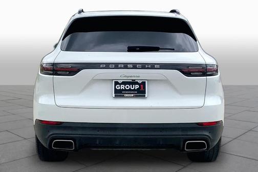 White 2019 Porsche Cayenne Base