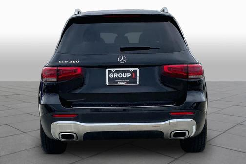 Midnight Black 2023 Mercedes-Benz GLB 250 Base