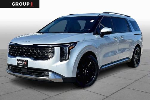2025 Kia Carnival SX