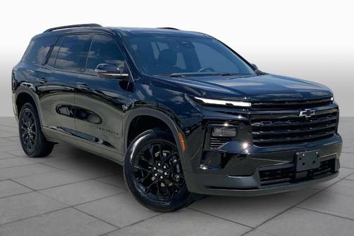 Mosaic Black Metallic 2025 Chevrolet Traverse LT