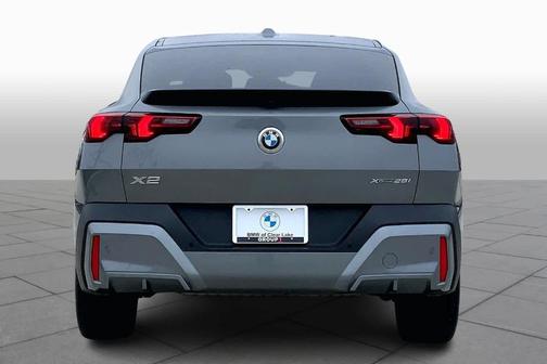 2025 BMW X2 xDrive28i