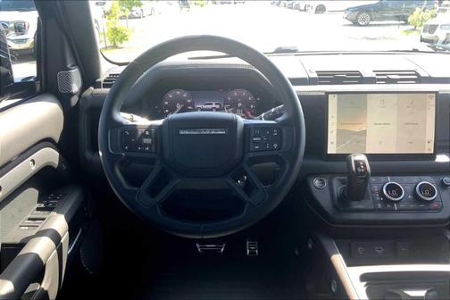 2024 Land Rover Defender P400 X
