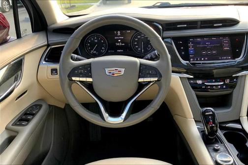 2020 Cadillac XT6 Premium Luxury FWD
