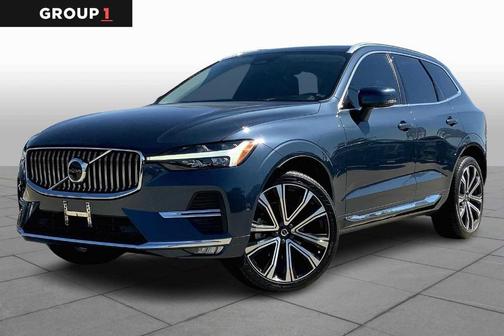 2023 Volvo XC60 B5 Ultimate Bright Theme