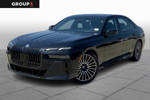 2025 BMW 740 i