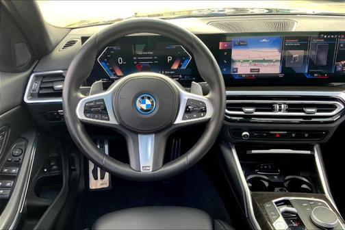 2023 BMW 330e 330e
