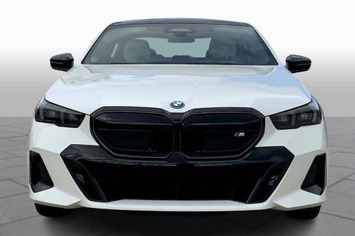 2025 BMW i5 M60
