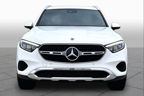 Polar White 2023 Mercedes-Benz GLC 300 Base
