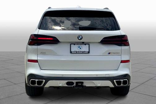 2025 BMW X5 M60i